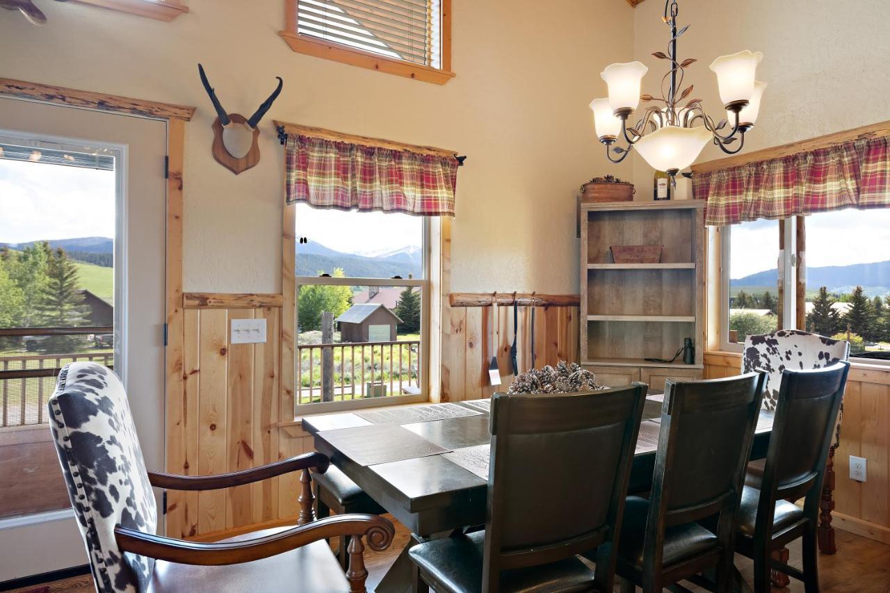 Henrys Hawk By Kabino Henrys Lake Hot Tub Firepit Pool Table Mtn & Water Views Wifi Satellite Fishing Trails Island Park Bagian luar foto