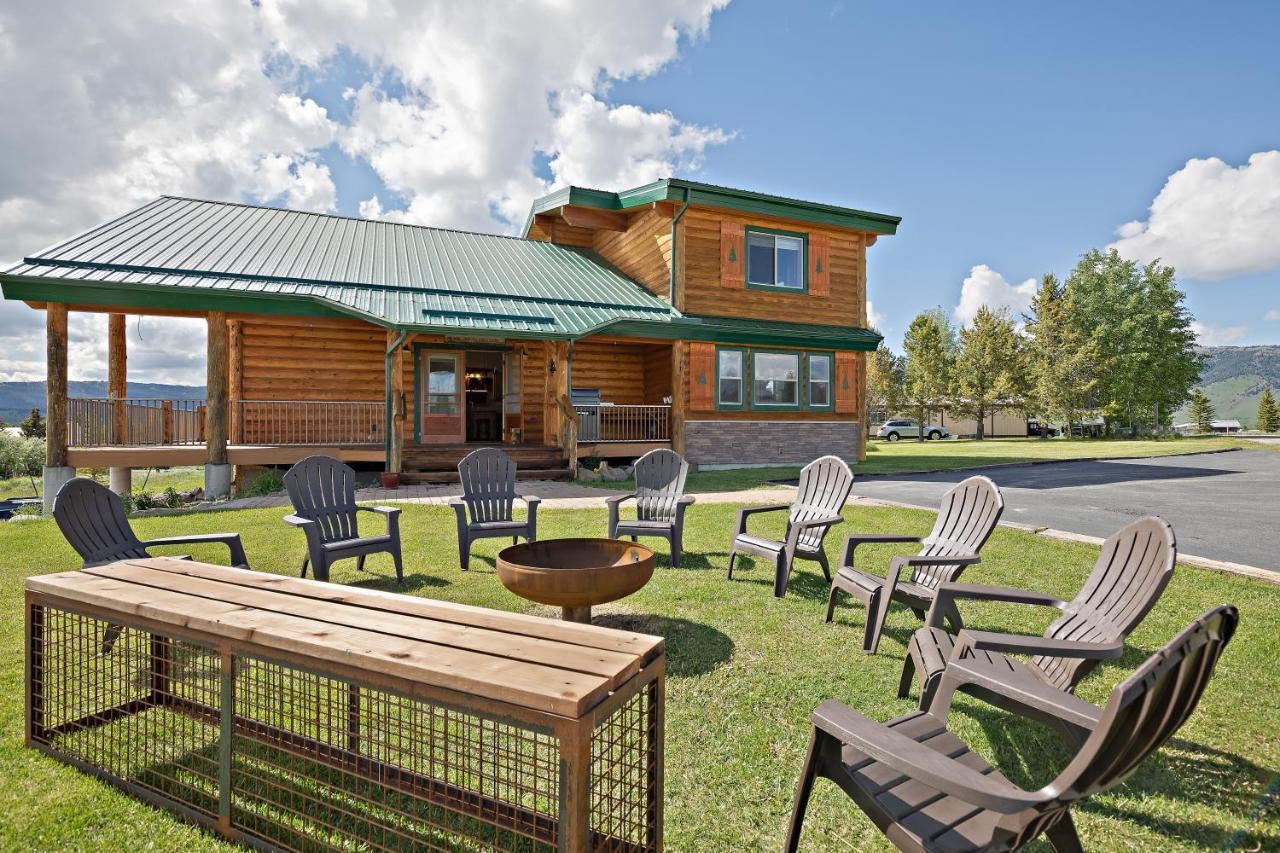 Henrys Hawk By Kabino Henrys Lake Hot Tub Firepit Pool Table Mtn & Water Views Wifi Satellite Fishing Trails Island Park Bagian luar foto